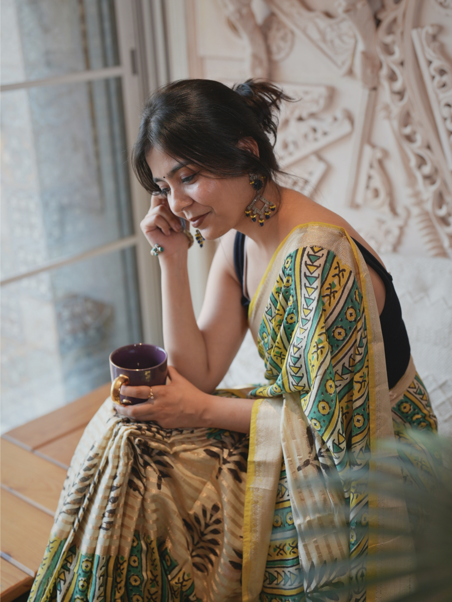 Lines don't lie Bagru Print Saree