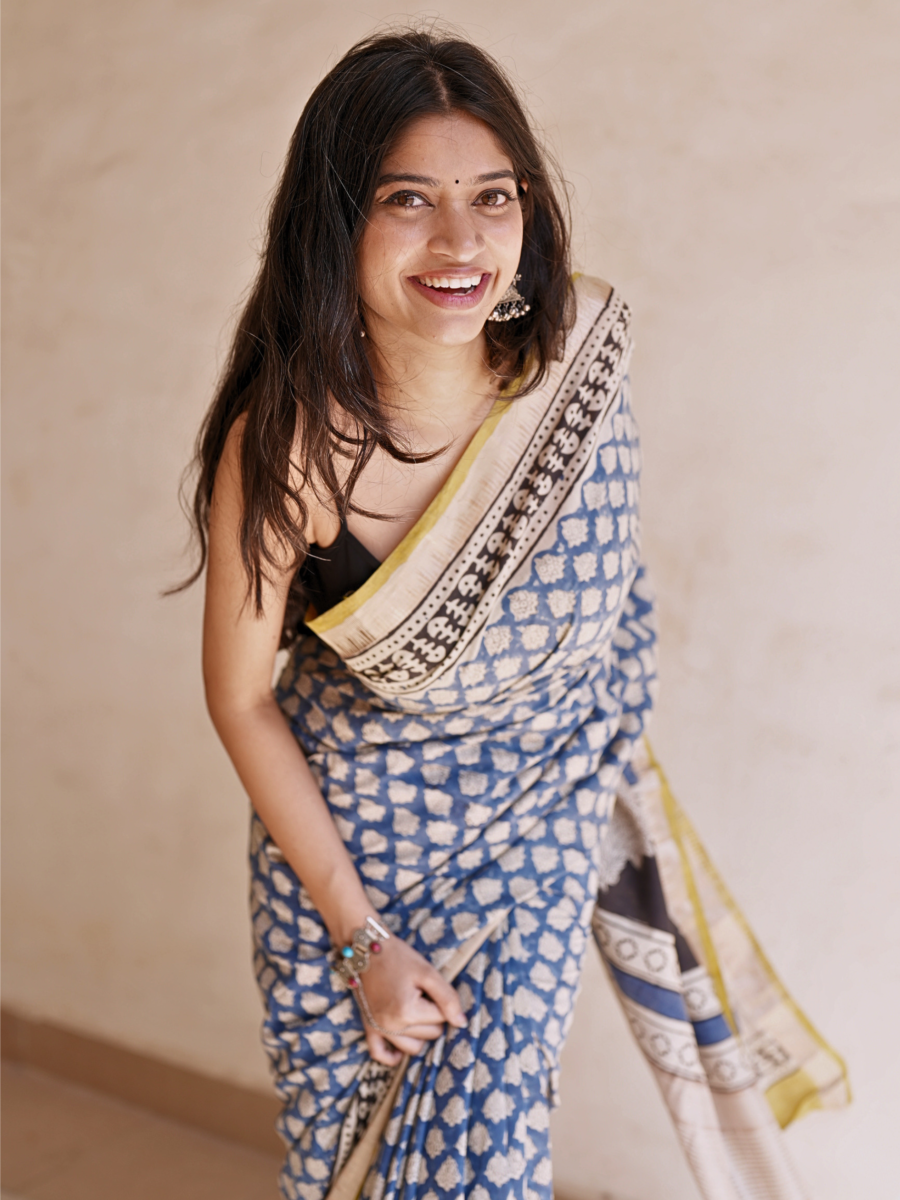 Emerald Stripecrush Bagru Print Saree – styled shot, handcrafted green bagru saree for women | Karmara