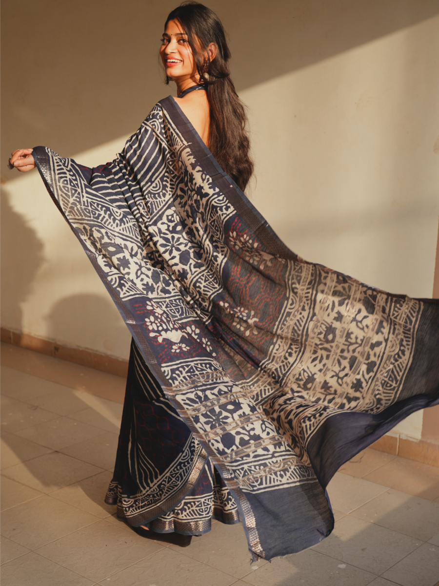 Tropical Pattern Dabu Print Saree