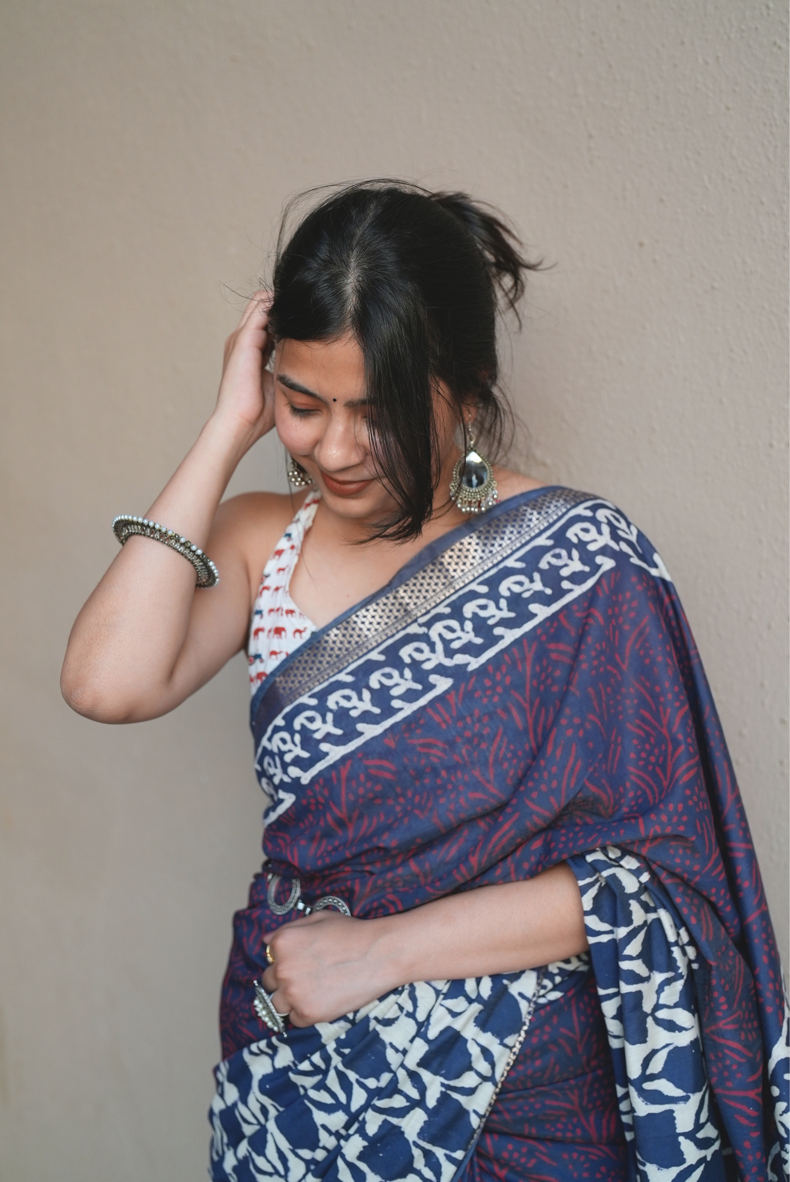Shapeplay Dabu Print Saree – close-up texture, handmade dabu print cotton saree by Karmara artisans